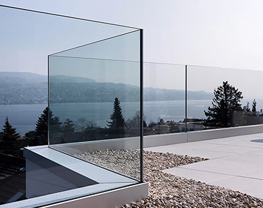 U channel glass railing with wide view and unobstructed